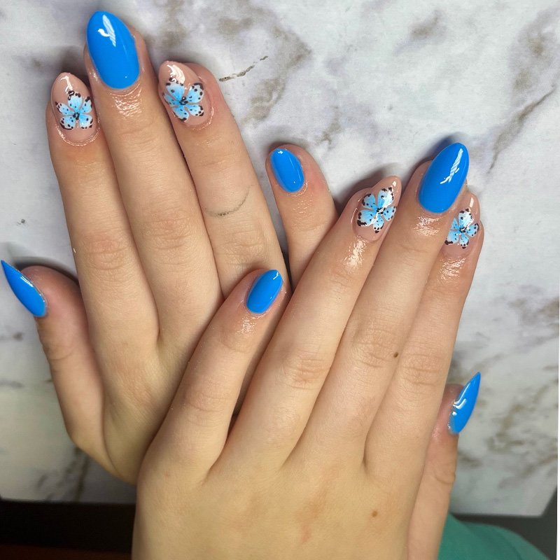 beautiful finished nail set